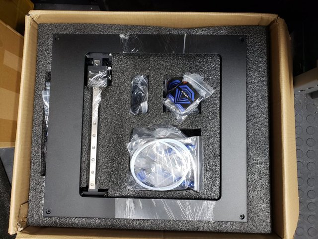 Sapphire Pro Unbox 1