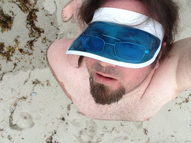 Naked by the Sea 2018-07-11 pic-04.JPG