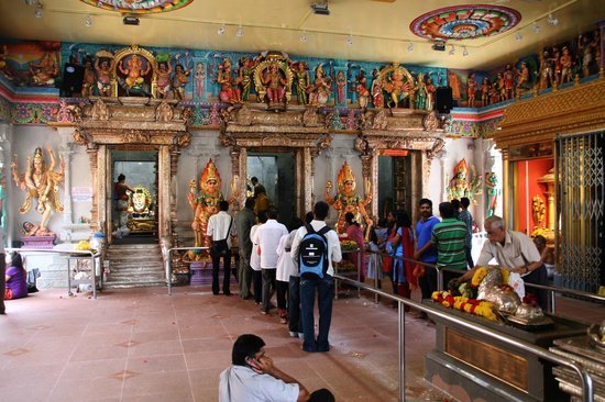 temples in singapore