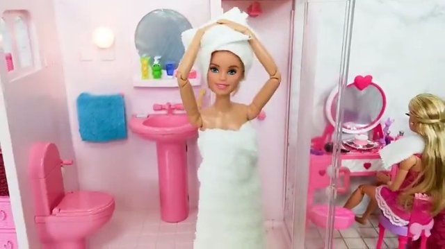 Barbie store bathroom routine