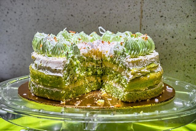 Pandan cake