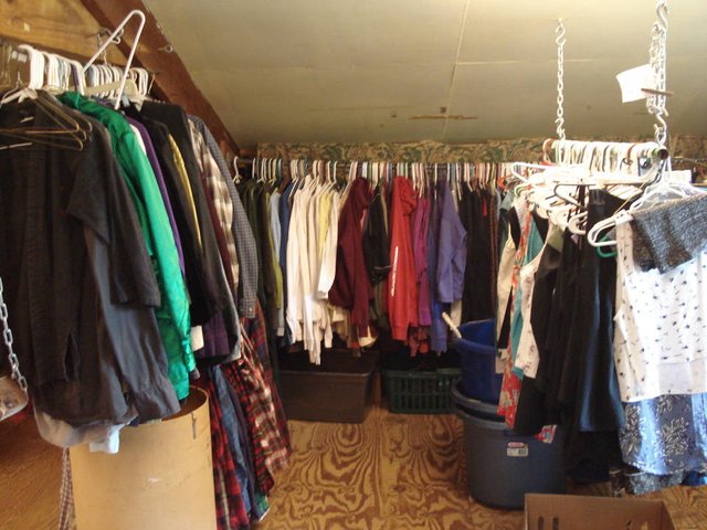 twin-oaks-clothes-for-everyone