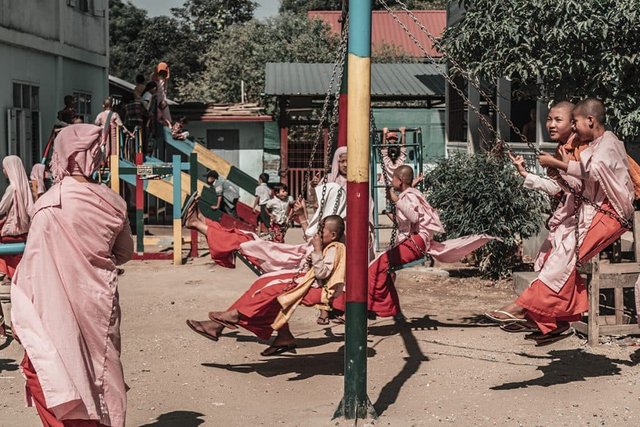 Burmese people Mandalay children