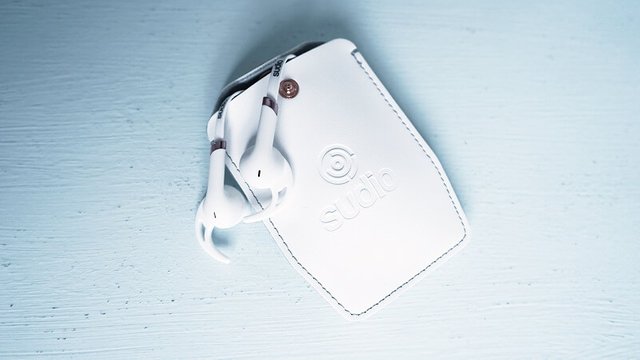 SUDIO TRE REVIEW ONE TECH TRAVELLER CARRY