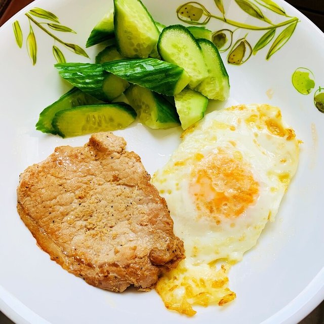 食物 食譜 家人 菜餚 自我探索30問