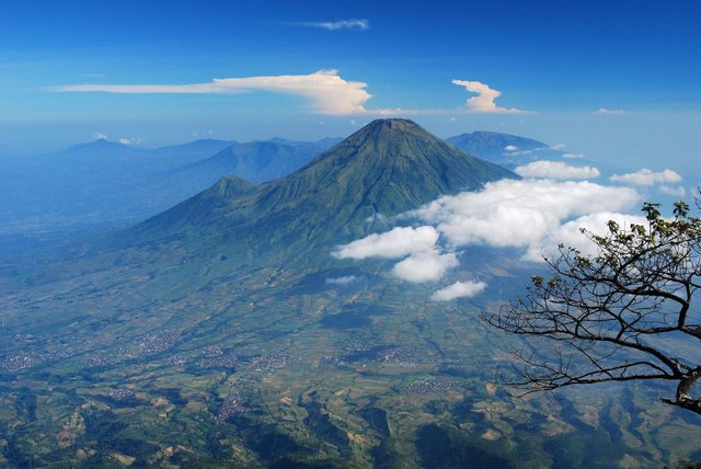 Mount slamet in indonesia Amazing scenery nature  Steemit