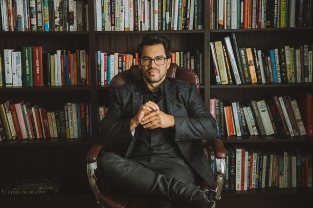 로페즈 타이 Tai Lopez 로페즈 타이 타이 로페즈의