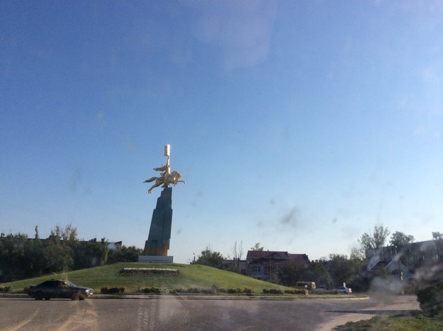 The golden rider monument