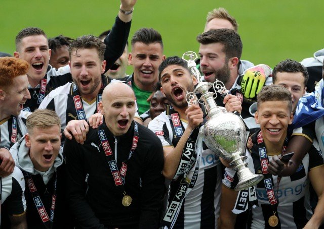 Newcastle_United_v_Barnsley_Sky_Bet_Championship_St_James_Park