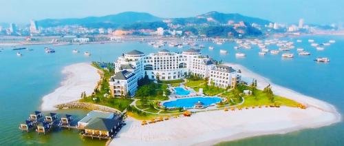 Vinpearl Ha Long Bay Resort Hotel, Ha Long Hotels, Vietnam