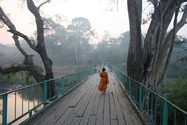 30 days in Laos: Visiting world’s most bombed country!