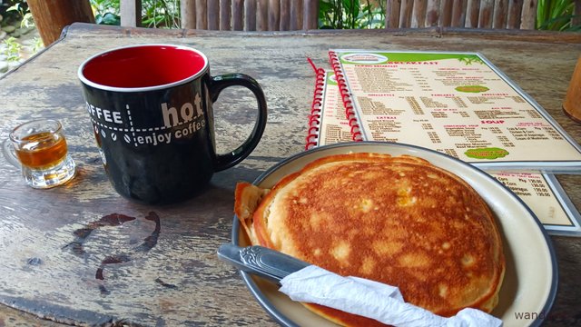 Fluffy pancake and my daily dose of hot calamansi with honey