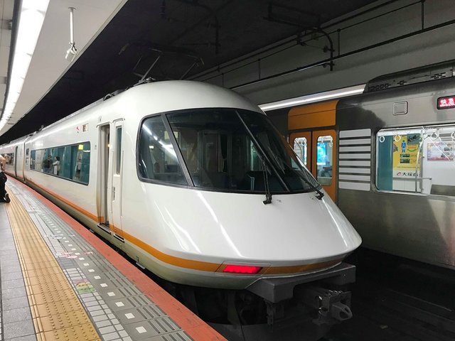 Kintetsu Limited Express train