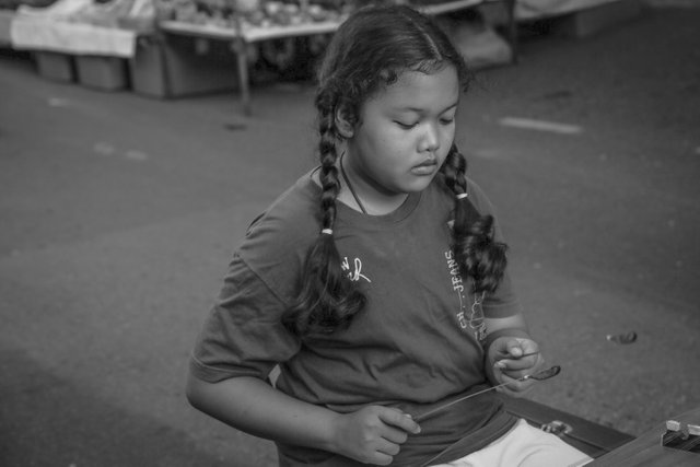 1 chiang mai walking market bnw.jpg