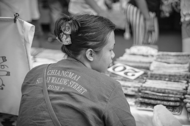 1 chiang mai walking market bnw 6.jpg