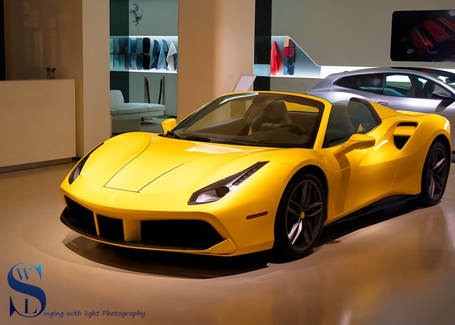 Ferrarri Park Ave which color (1 of 3).jpg