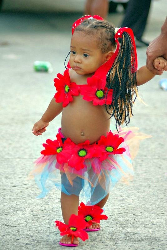 streetphotography carnival girl panama travel.jpg