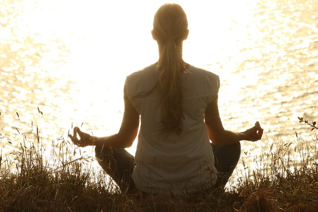 girl-doing-meditation.jpg