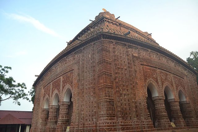 800px-View_of_Kantanagar_Temple_from_North_east_(2).jpg