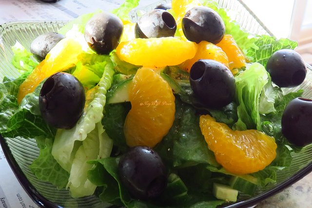 salad with black olive.JPG