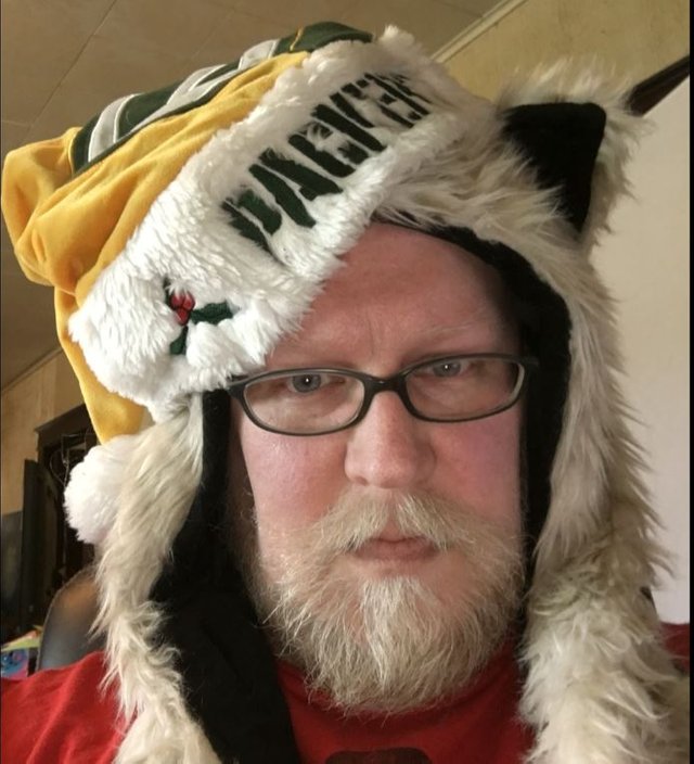 PackerYetiClaus2.JPG