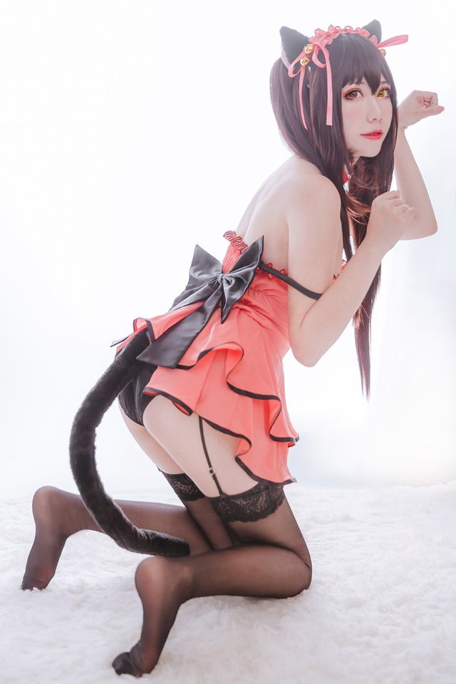 TokisakiKurumi-Cute-Kitty-Cosplay-2.jpg