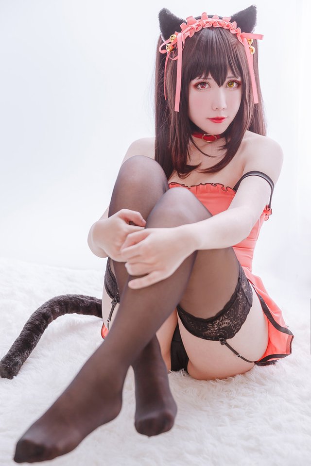 TokisakiKurumi-Cute-Kitty-Cosplay-5.jpg