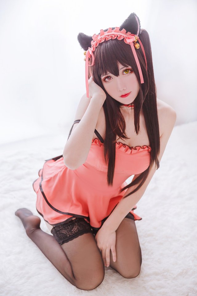 TokisakiKurumi-Cute-Kitty-Cosplay-7.jpg