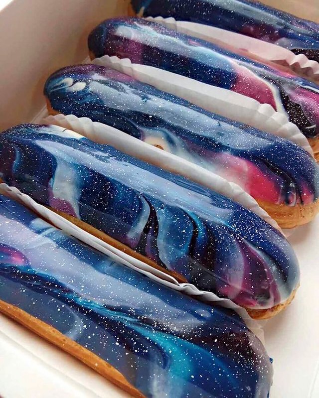 galactic-eclairs-musse-confectionery-ukraine-1-59a52d8911b0d__700.jpg