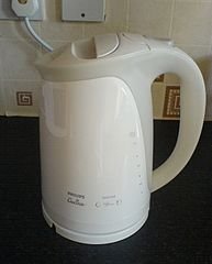 193px-Electric_kettle_phillips_white.JPG