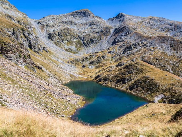 lake-calvaresc-switzerland.jpg