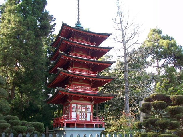 japanese_pagoda_by_morganthepanda.jpg