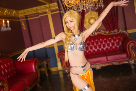 Scantily-Clad-Bianca-Cosplay-by-Mike-4-468x312.png