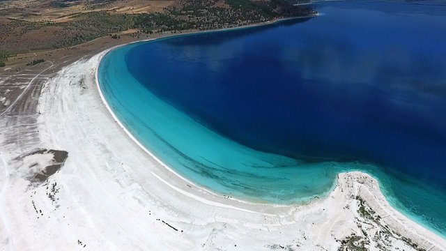 salda-lake.jpg