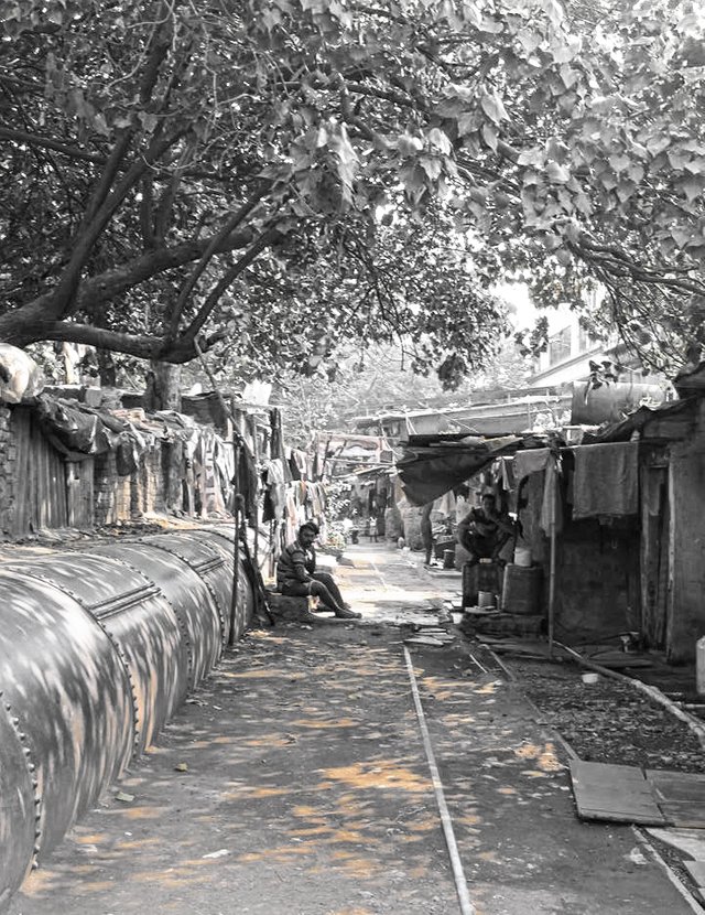 slum-mumbai-bw.jpg