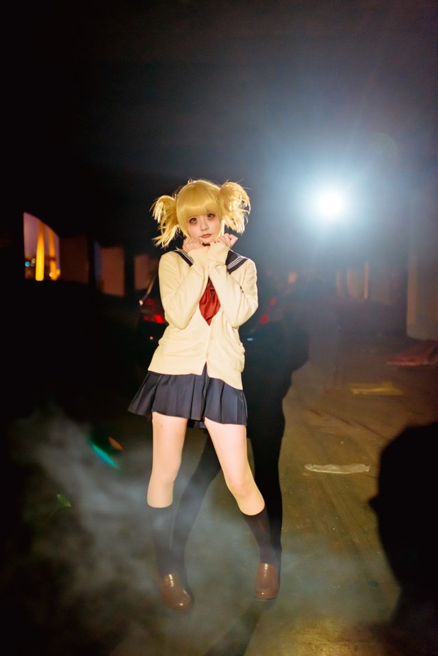 Bloody-Orgasmic-TogaHimiko-Cosplay-9.jpg