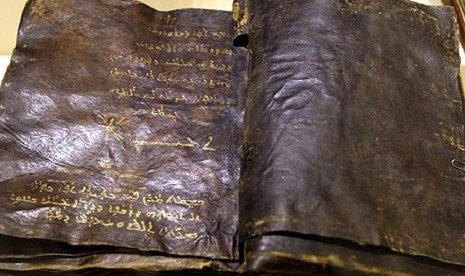 naskah-injil-yang-ditemukan-di-turki-bertuliskan-bahasa-syriac-_120604143155-296.jpg