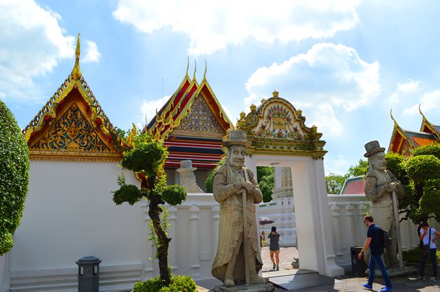 Wat-Pho-Temple-Thailand-19.JPG