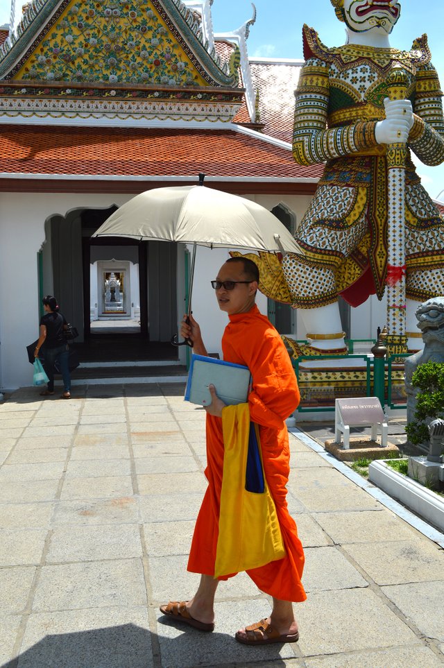 Wat-Pho-Temple-Thailand-4.JPG