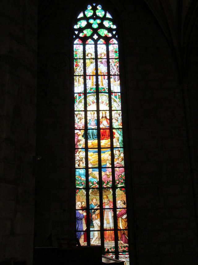 Vitrážové gotické okno.JPG