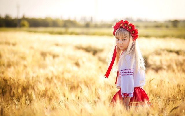 Wheat-Wreath-Child-Ukrainian-Girl-Field.jpg