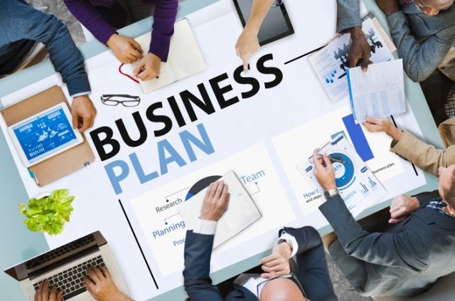 business-plan-meeting-700x463 (1).jpg