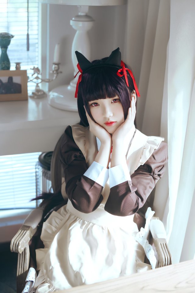 Irresistable-Kuroneko-Nekomimi-Maid-Cosplay-4.jpg