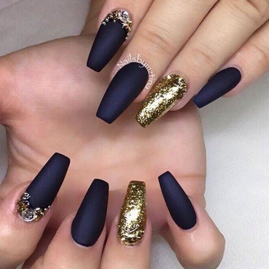 best-25-black-gold-nails-ideas-on-pinterest-matt-nails-sac-with-matte-black-and-gold-nails.jpg