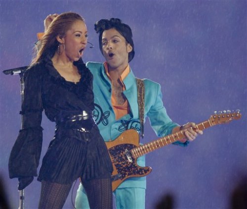 Prince_guitar_collection_43.jpg