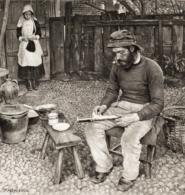 Peter Henry Emerson - A Fisherman at Home, 1887.png