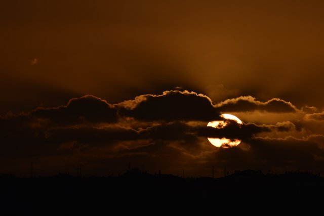 sunset seixal sun.jpg