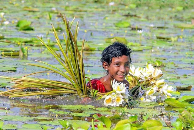 Village Life children-1.jpg