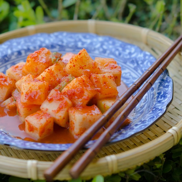 radish kimchi-12.jpg