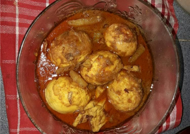 rendang telur.png